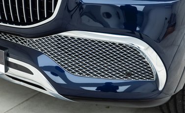 Mercedes-Benz GLS 600 35