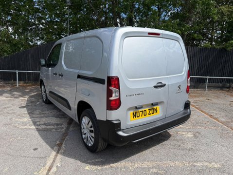 Peugeot Partner BLUEHDI PROFESSIONAL L1 6