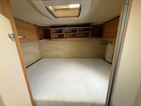 Niesmann and Bischoff Arto 74L 6 berth, large garage, tag axle, Niesmann Bischoff 16