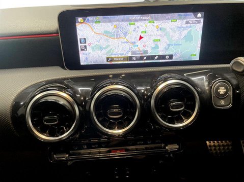 Mercedes-Benz A Class 1.3 A200 AMG Line (Executive) Hatchback 5dr Petrol 7G-DCT Euro 6 (s/s) (163 18