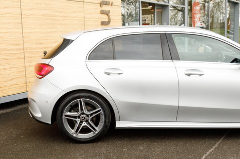 Mercedes-Benz A Class A 200 AMG LINE EXECUTIVE 7