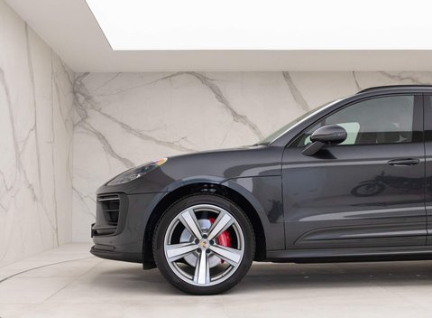 Porsche Macan S PDK 25