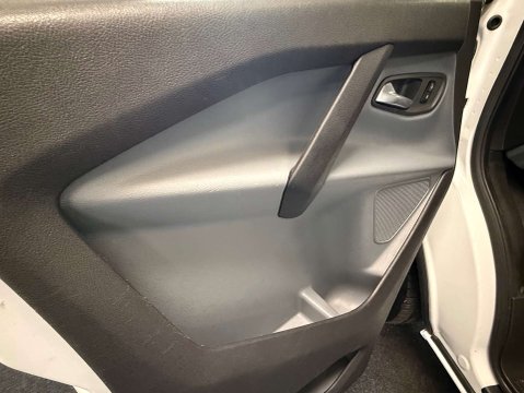 Ford Transit Custom 2.0 Transit Custom 340 Trend TDCi 5dr 41