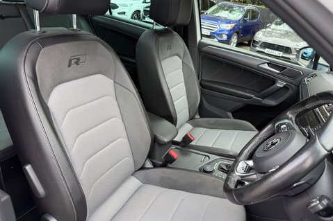 Volkswagen Tiguan R LINE TDI BMT 4MOTION DSG - PAN ROOF - APPLE CAR PLAY -ADAPTIVE CRUISE 16