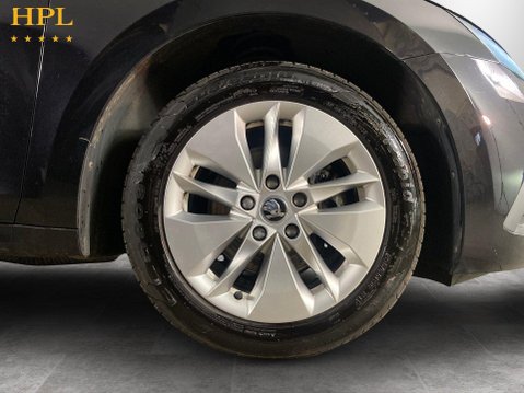 Skoda Octavia 1.0 TSI SE Technology Estate 5dr Petrol Manual Euro 6 (s/s) (110 ps) Air Co 10
