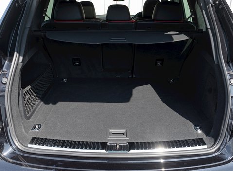 Porsche Cayenne Turbo 30