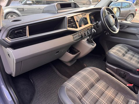 Volkswagen Transporter T32 TDI KOMBI HIGHLINE 4MOTION 44