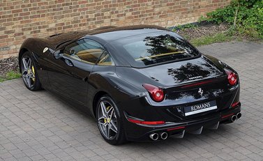 Ferrari California T 11