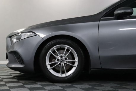 Mercedes-Benz A Class A 180 SE 28