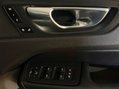 Volvo XC60 D4 MOMENTUM PRO AWD 23