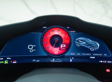 Ferrari Purosangue 24