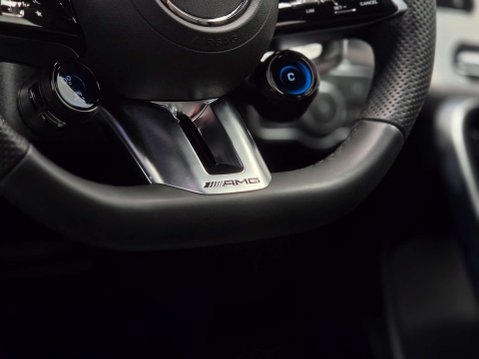 Mercedes-Benz A Class 2.0 AMG A 35 Premium + MHEV 4M A 4WD 5dr 42