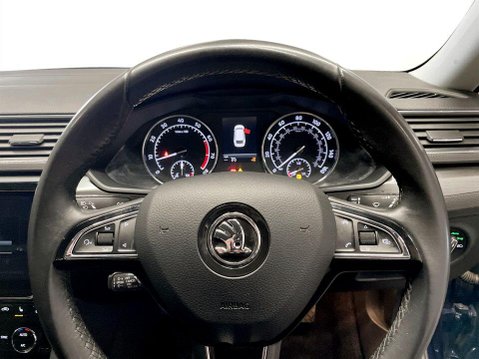 Skoda Superb 1.4 TSI ACT SE L Executive Estate 5dr Petrol Manual Euro 6 (s/s) (150 ps) A 13