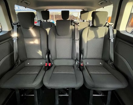 Ford Tourneo Custom 2.0 Tourneo Custom 320 Zetec EcoBlue Auto 4dr 59