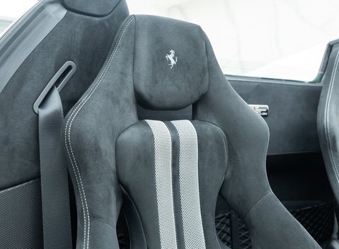 Ferrari 458 Speciale Aperta 15