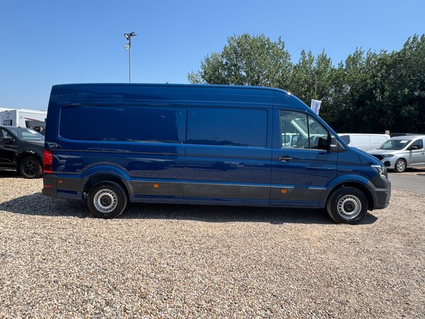 Volkswagen Crafter AUTO LWB L3H2 High Roof Trendline Cam EURO 6 5