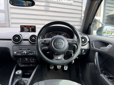 Audi A1 1.4 TFSI S line Sportback Euro 6 (s/s) 5dr (Nav) 31