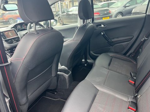 Peugeot 208 1.2 PureTech GT Line Euro 6 (s/s) 5dr 31