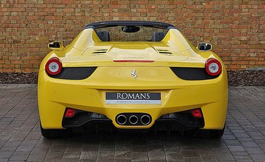 Ferrari 458 Spider 12