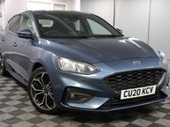 Ford Focus ST-LINE X 19