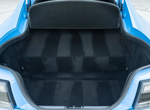 Aston Martin Vantage GT8 44