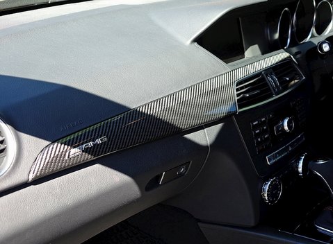 Mercedes-Benz C Class C63 AMG Black Series 30