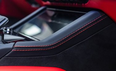 Lamborghini Urus SE 32