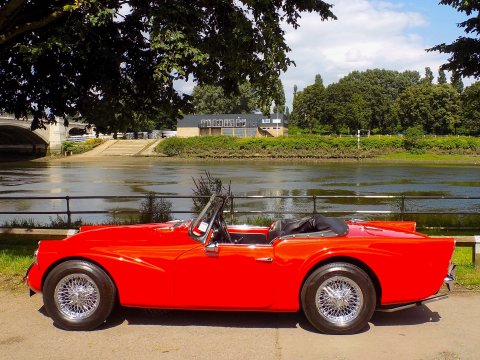 Daimler SP250 Dart 70