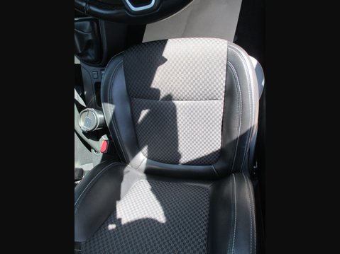 Renault Clio 0.9 TCe GT Line Euro 6 (s/s) 5dr 25