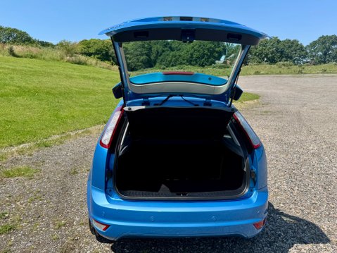 Ford Focus SPORT 44