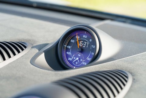 Porsche 718 Spyder RS 13