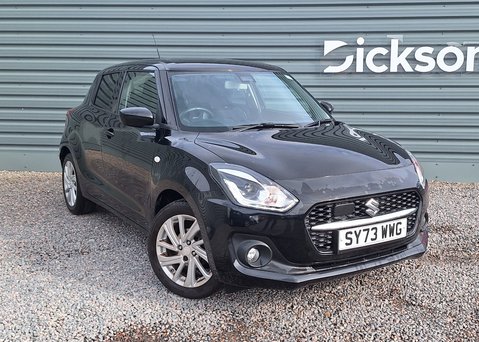 Suzuki Swift SZ-T DUALJET MHEV 1