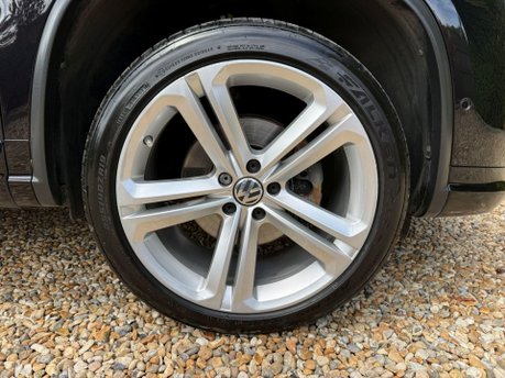 Volkswagen Tiguan 2.0 TDI BlueMotion Tech R-Line DSG 4WD Euro 6 (s/s) 5dr 13