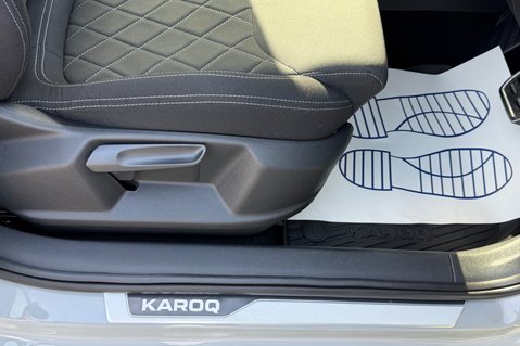 Skoda Karoq SPORTLINE TSI DSG AUTOMATIC - METEOR GREY -PAN ROOF -APPLE CARPLAY 36