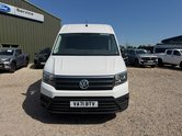 Volkswagen Crafter AUTO MWB L2H2 High Roof Trendline 35 Sensors EURO 6 3