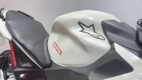 Sinnis RSX 2018 13K RUNNING PROJECT LEARNER BIKE SPARES OR REPAIR 125CC 16