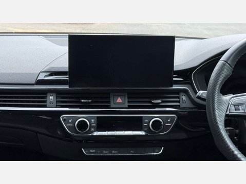 Audi A4 2.0 A4 Black Edition 40 TFSI MHEV Semi-Auto 4dr 7