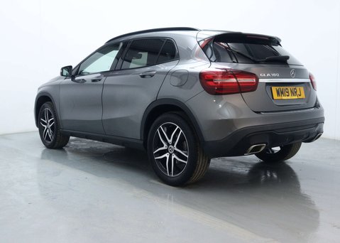 Mercedes-Benz GLA 1.6 GLA180 Urban Edition SUV 5dr Petrol 7G-DCT Euro 6 (s/s) (122 ps) 10