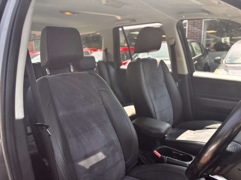 Land Rover Freelander 2 2.2 SD4 XS SUV 5dr Diesel CommandShift 4WD Euro 5 (190 ps) 9