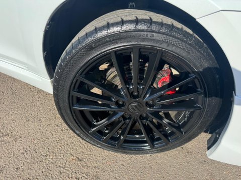 Suzuki Swift 1.6 Sport Euro 6 3dr (SNav) 14