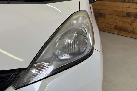 Honda Jazz 1.4 i-VTEC ES Plus Hatchback 5dr Petrol Manual Euro 5 (99 ps) 17
