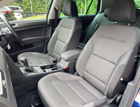 Volkswagen Golf 1.5 Golf Match Edition TSi Evo Semi-Auto 5dr 40