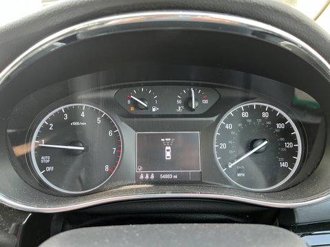 Vauxhall Mokka X 1.4i Turbo ecoTEC Design Nav SUV 5dr Petrol Manual Euro 6 (s/s) (140 ps) 33
