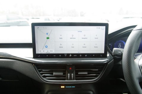 Ford Focus ST-LINE VIGNALE MHEV 26