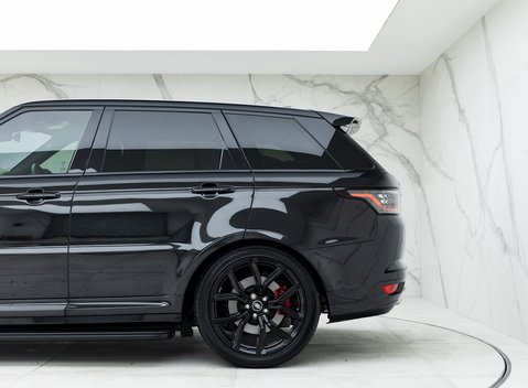 Land Rover Range Rover Sport 5.0 SVR Carbon Edition 34