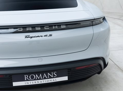 Porsche Taycan 4S 25