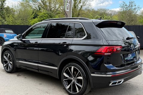 Volkswagen Tiguan R-LINE TDI DSG - RARE LEATHER INTERIOR - APPLE CAR PLAY -CAMERA 2