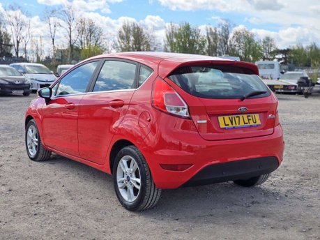 Ford Fiesta 1.0T EcoBoost Zetec Hatchback 5dr Petrol Powershift Euro 6 (100 ps) 9
