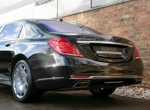 Mercedes-Benz M Class S600 34