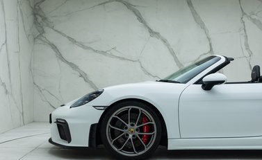 Porsche 718 SPYDER 39